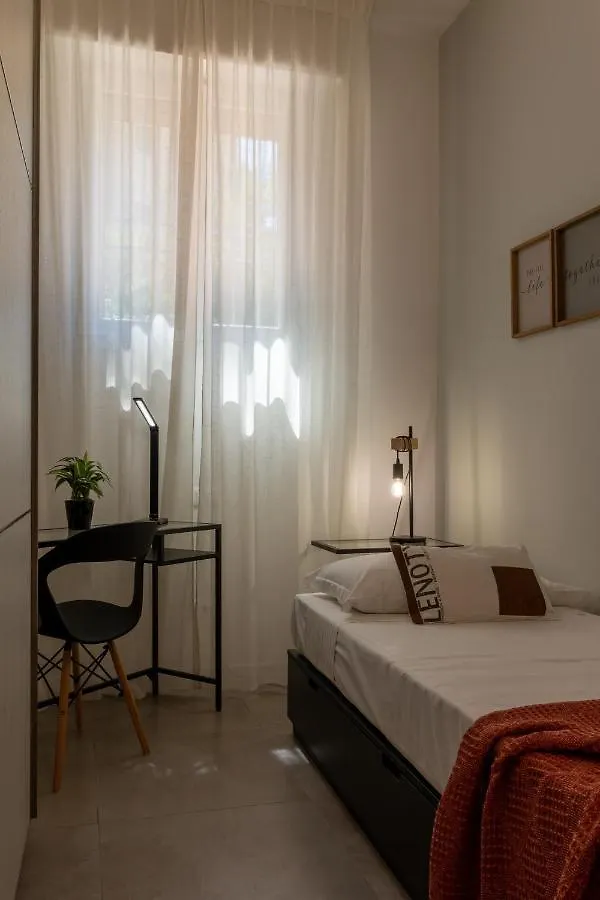 Housmart Tartini 6 Loft 2 Lägenhet Bologna